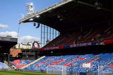  "حطموا أحلامنا".. كريستال بالاس يثور ضد استبعاده من الدوري الأوروبي